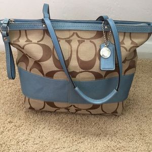 Coach handbag